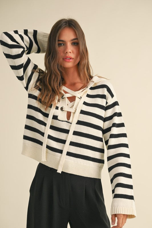 Lace-up stripe pattern sweater